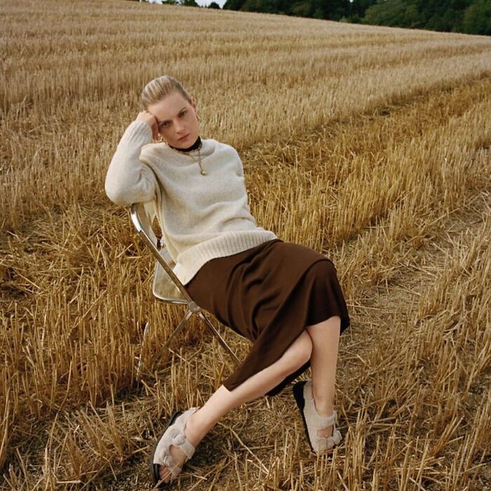 When You Get Dragged Out For A Sunday Walk But You’d Rather Be At Home Wearing A Slanket, Watching Re-Runs Of Real Housewives And Demolishing The Contents Of The Fridge