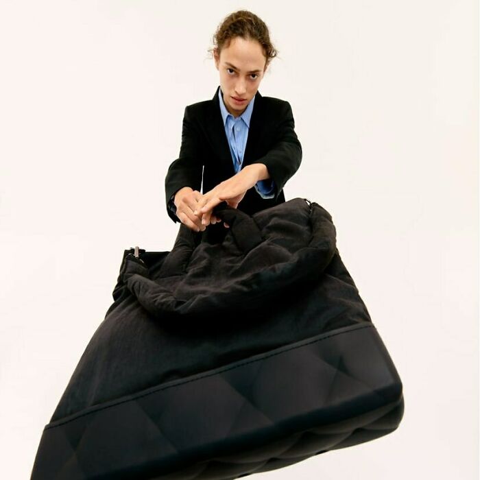 When Work Give You A Company Issue Laptop Bag And It’s Big Enough To Fit The Entire Contents Of Your Local Curry’s PC World Branch, Plus Half The Employees