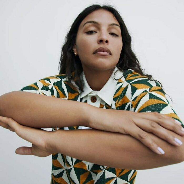 Leaning Over The Chippy Counter After A Night Out To Check They’re Putting Enough Curry Sauce On Your Chips
*vote For The Ultimate Chip Topping In The Comments Below*