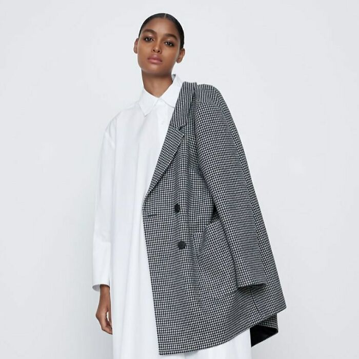 When The Only Table Left At The Restaurant Is The One Right Next To The Door 🥶