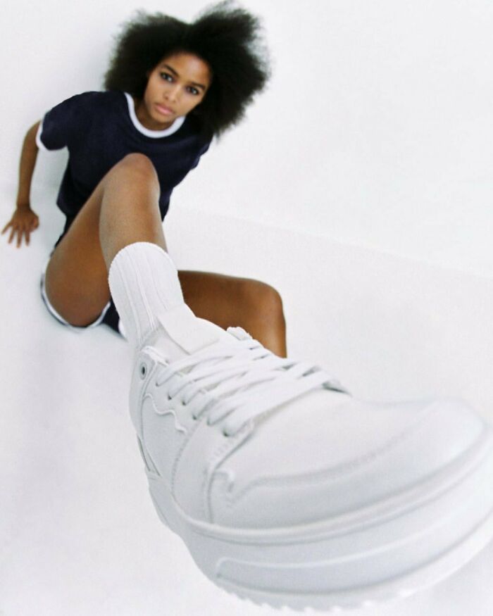 What Your Doorbell Cam Sees At 3am When You Get Back From The Club And Can’t Even Stand Up