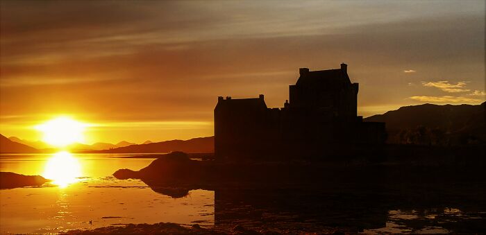 Eilean Donan Castle, September 2020 With A Pixel3 .