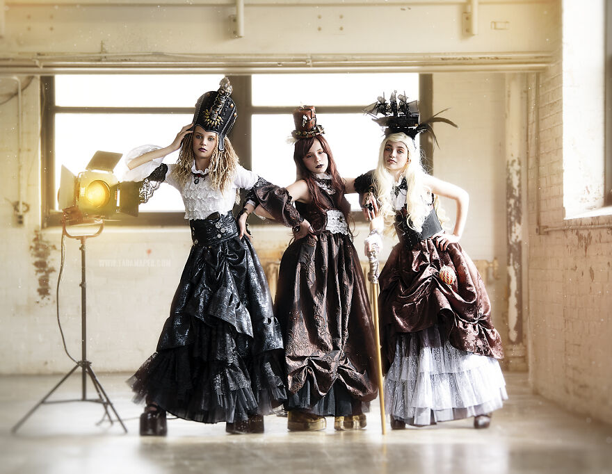 I Found An Old Warehouse In Cincinnati To Create Steampunk Pics (19 Pics)