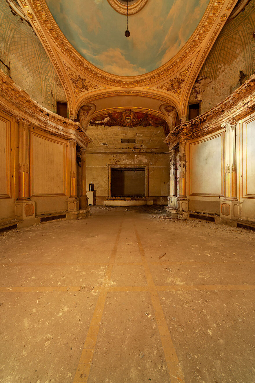 Royal Theater, France