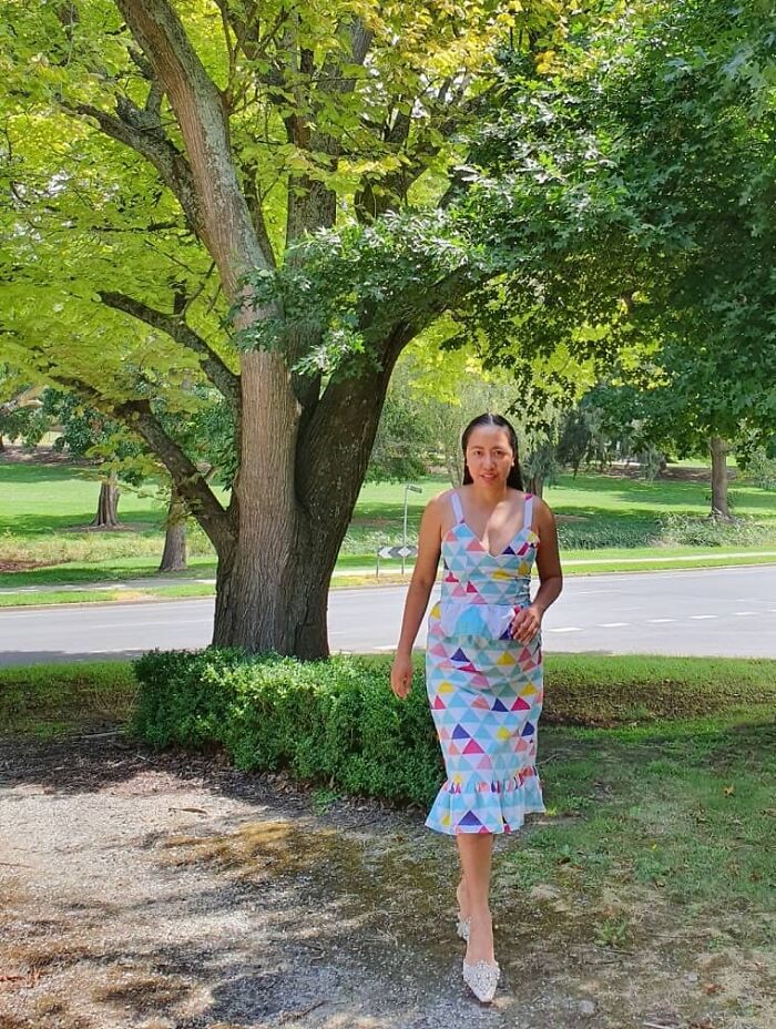 I Upcycled Old Duvet Cover, And Turn Them Into Fashionable Dresses