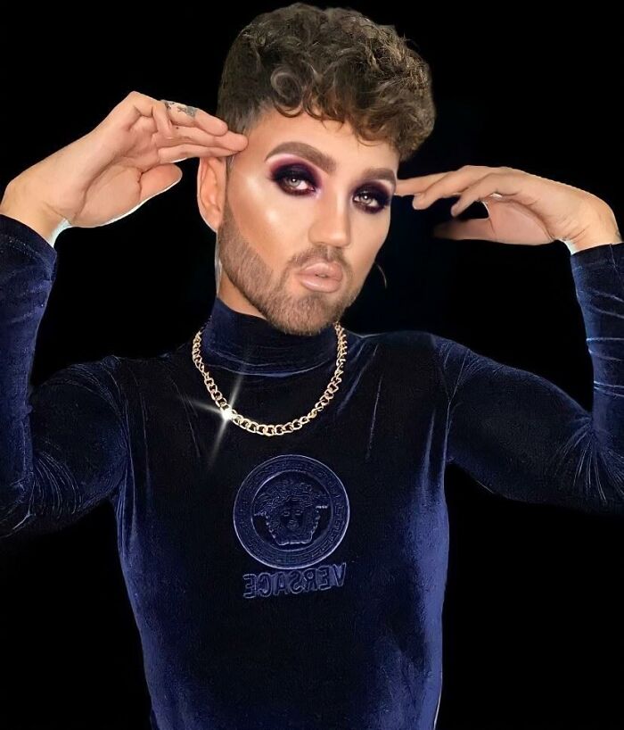 This Man Proves That Clothes Have No Gender By Wearing Skirts And Dresses