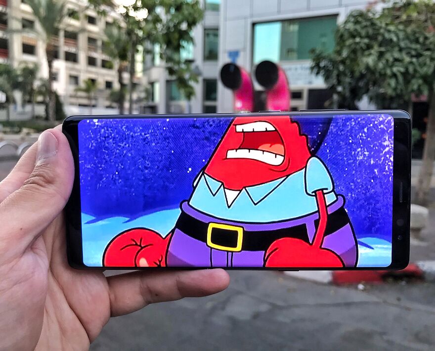 I Bring Everyday Objects To Life With My Smartphone And No Editing