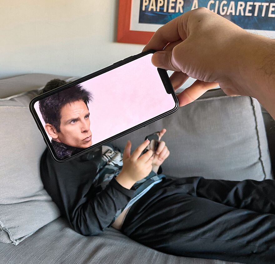 I Bring Everyday Objects To Life With My Smartphone And No Editing