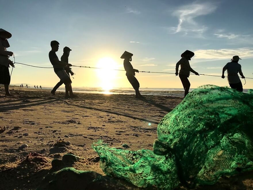 I Captured Fishermen In Vietnam With An iPhone