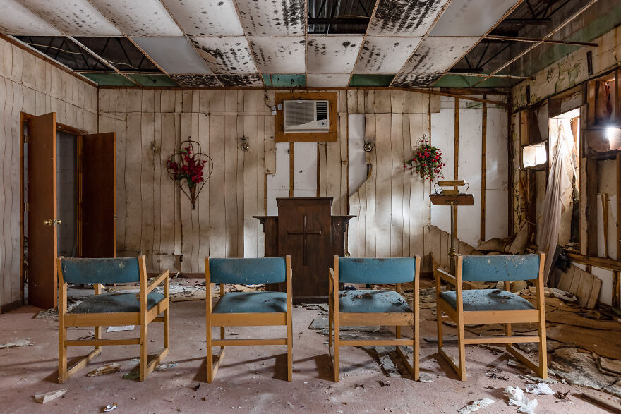My 9 Photos Of Little Shop Of Horrors Abandoned Funeral Home