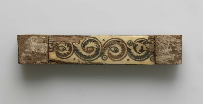 Piece Of Furniture; Veneer Rod, Byzantine Period (395 - 600)