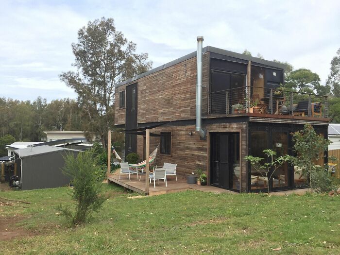 A Man Built His Dream House Using 4 Shipping Containers For $150,000 A Man Built His Dream House Using 4 Shipping Containers For $150,000