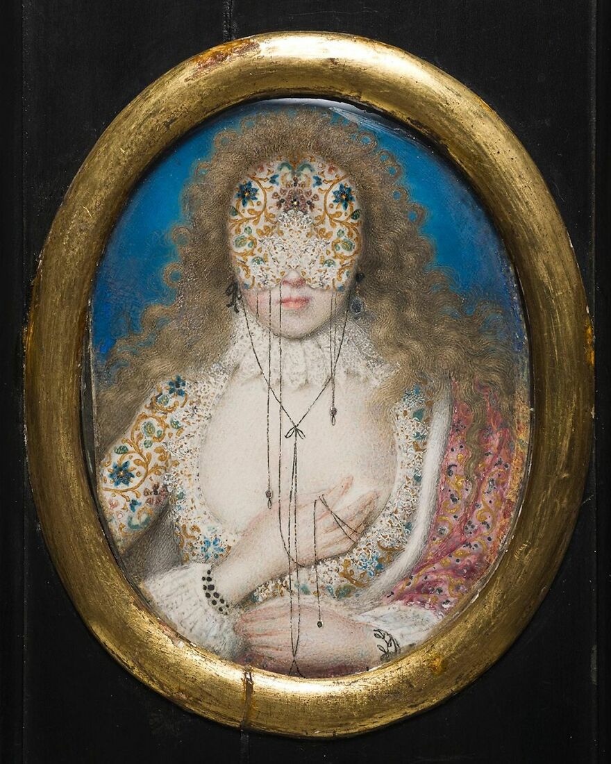 Masked Portraits Of A German Painter Is Now The Sensation Of Instagram