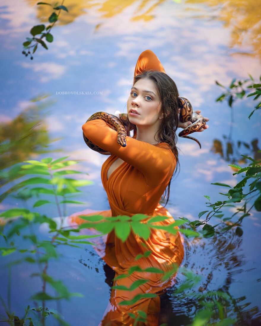 Photography-People-With-Animals-Anastasiya-Dobrovolskaya