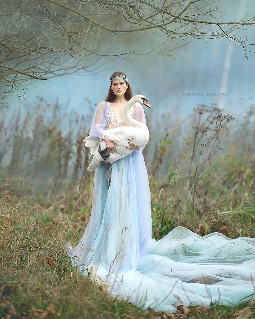 Photography-People-With-Animals-Anastasiya-Dobrovolskaya