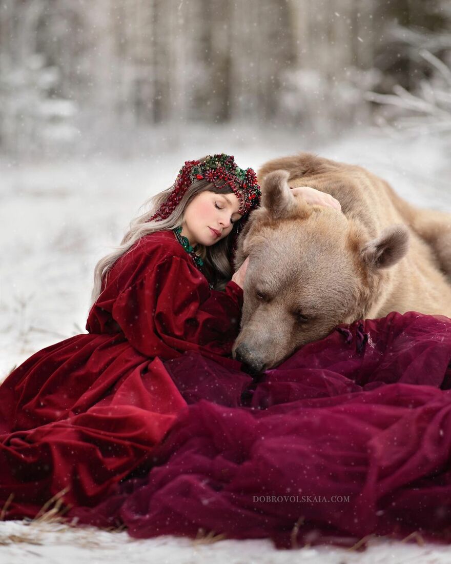 Photography-People-With-Animals-Anastasiya-Dobrovolskaya