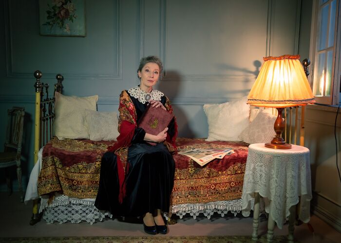 Russian Grandma Makes Amazing Cosplays With Materials Found In Flea Markets And Second Hand Stores