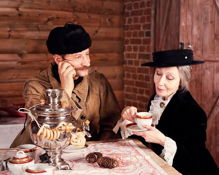 Russian Grandma Makes Amazing Cosplays With Materials Found In Flea Markets And Second Hand Stores