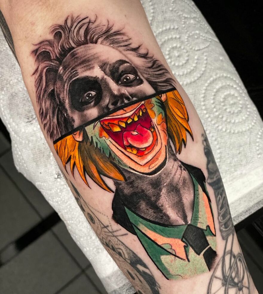 The French Tattoo Artist Produces Fantastic Tattoos In The Mixture Of 2 Styles