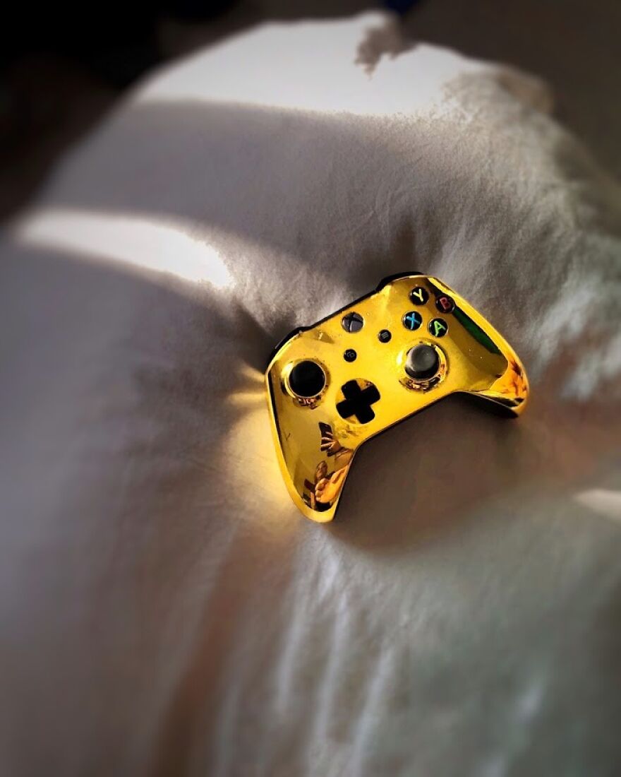 Photo Essay, 1st Place: Hot Dust & The Myth Of Being A Man By Juliet Cope