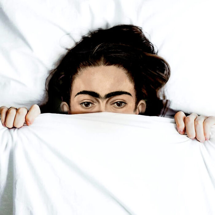 Mona Lisa, Frida Kahlo & Vincent Van Gogh : Nowadays, Outside The Frame