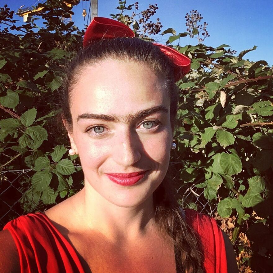 Woman Refuses To Shave Moustache Or Unibrow And Instead Embraces It Woman Refuses To Shave Moustache Or Unibrow And Instead Embraces It