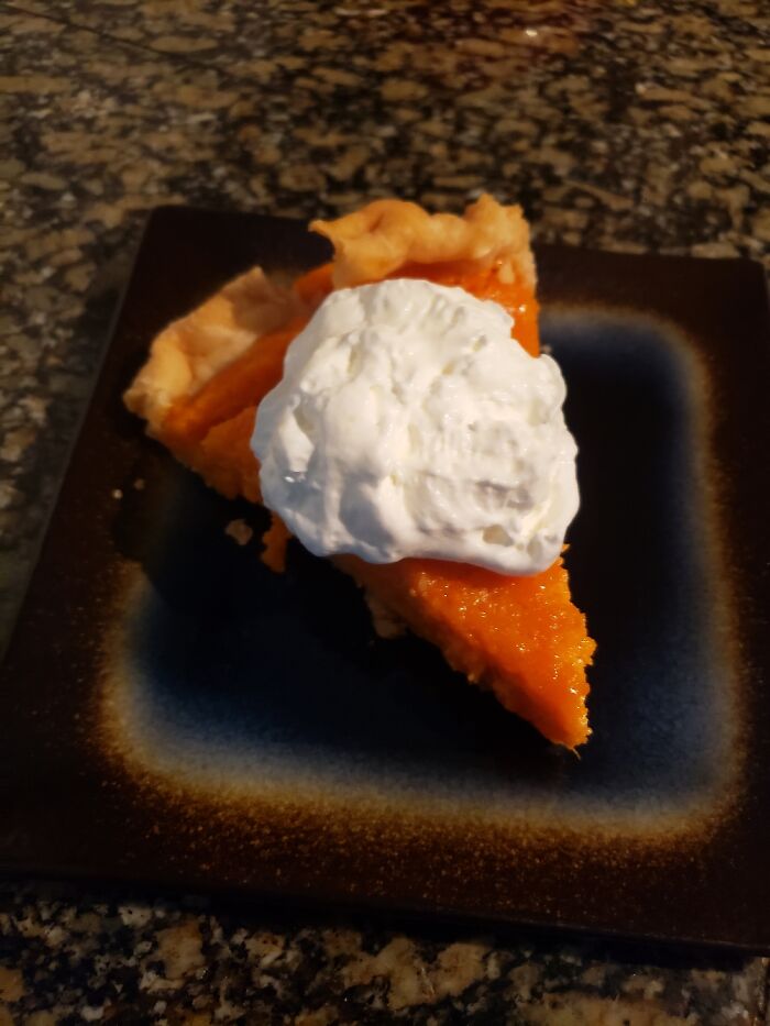 Sweet Garnet Yam Pie