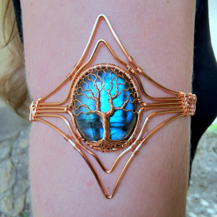 I Use Gemstones And Wire To Create Jewelry Inspired By Fantasy And Nature (12 Pics)