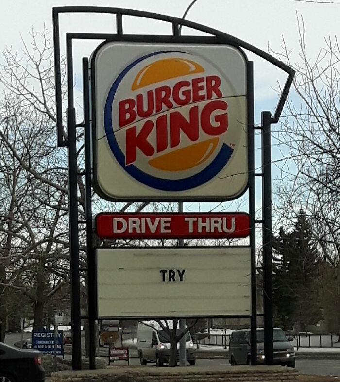 Fast-Food-Restaurant-Signs
