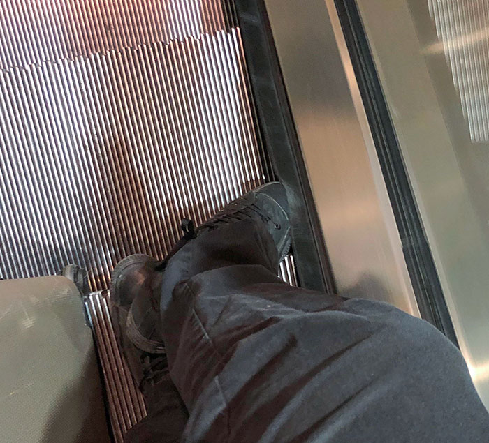 Get Shoes Polished Free In An Airport