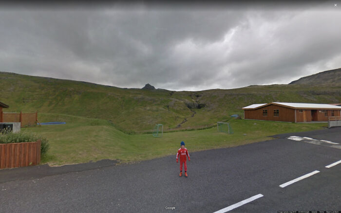 Google-Street-View-Funny-Pics-Jon-Rafman