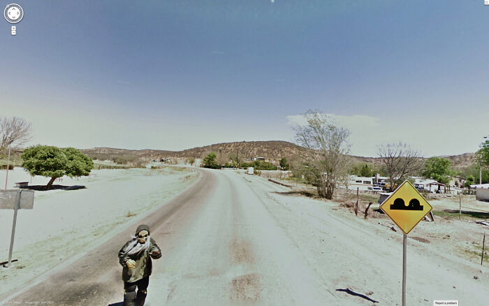 Google-Street-View-Funny-Pics-Jon-Rafman