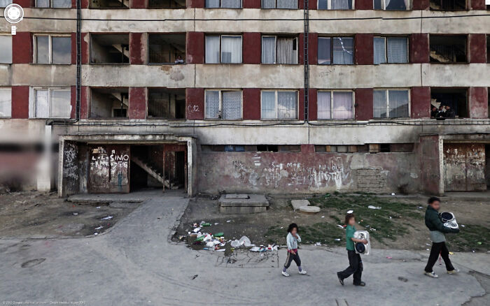 Google-Street-View-Funny-Pics-Jon-Rafman