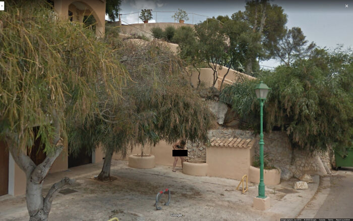 Google-Street-View-Funny-Pics-Jon-Rafman
