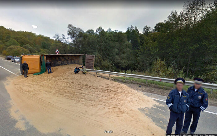 Google-Street-View-Funny-Pics-Jon-Rafman