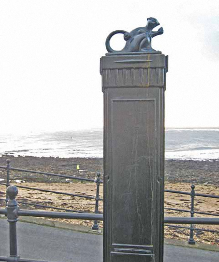 44 People Share True History Facts That Sound Made Up Because They’re Ridiculous