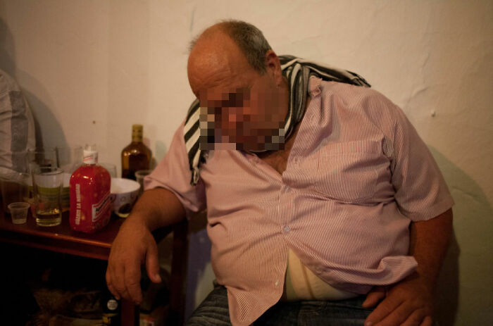 40 Of The Most Disrespectful Guests These People Had The 'Pleasure' Of Hosting