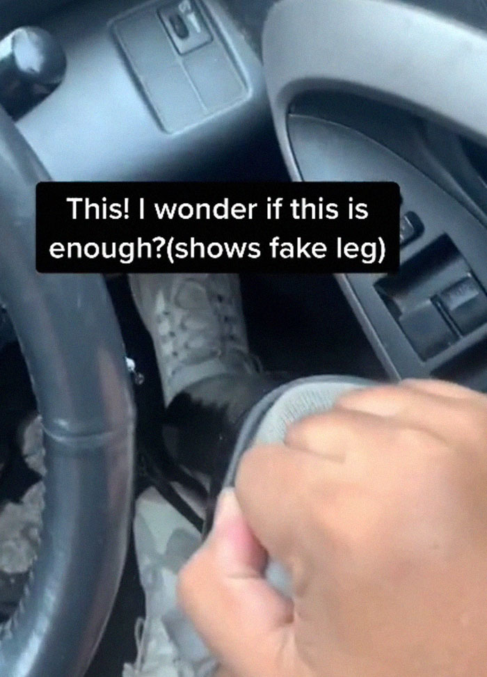 Guy With One Leg Gets Questioned About Parking In A Handicapped Spot, So He Then Confronts The 'Karen'