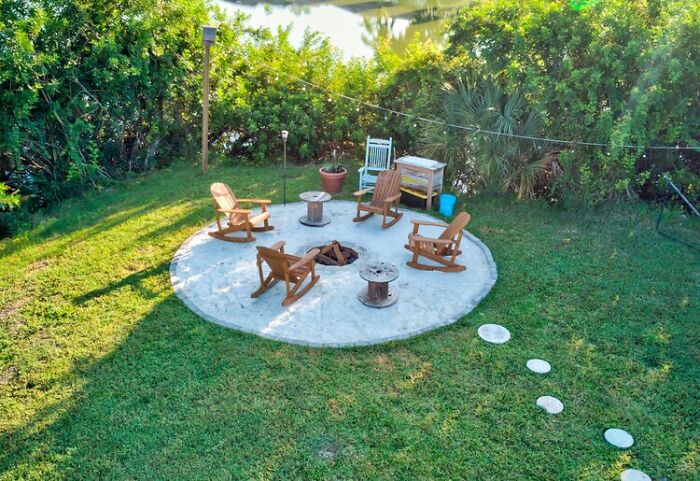 Man Lives On His Own Private Island In Florida And Here's How His Life Looks