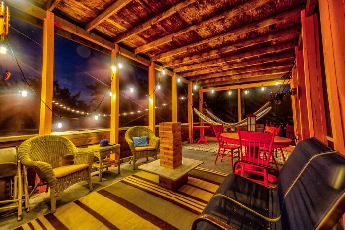 Man Lives On His Own Private Island In Florida And Here's How His Life Looks