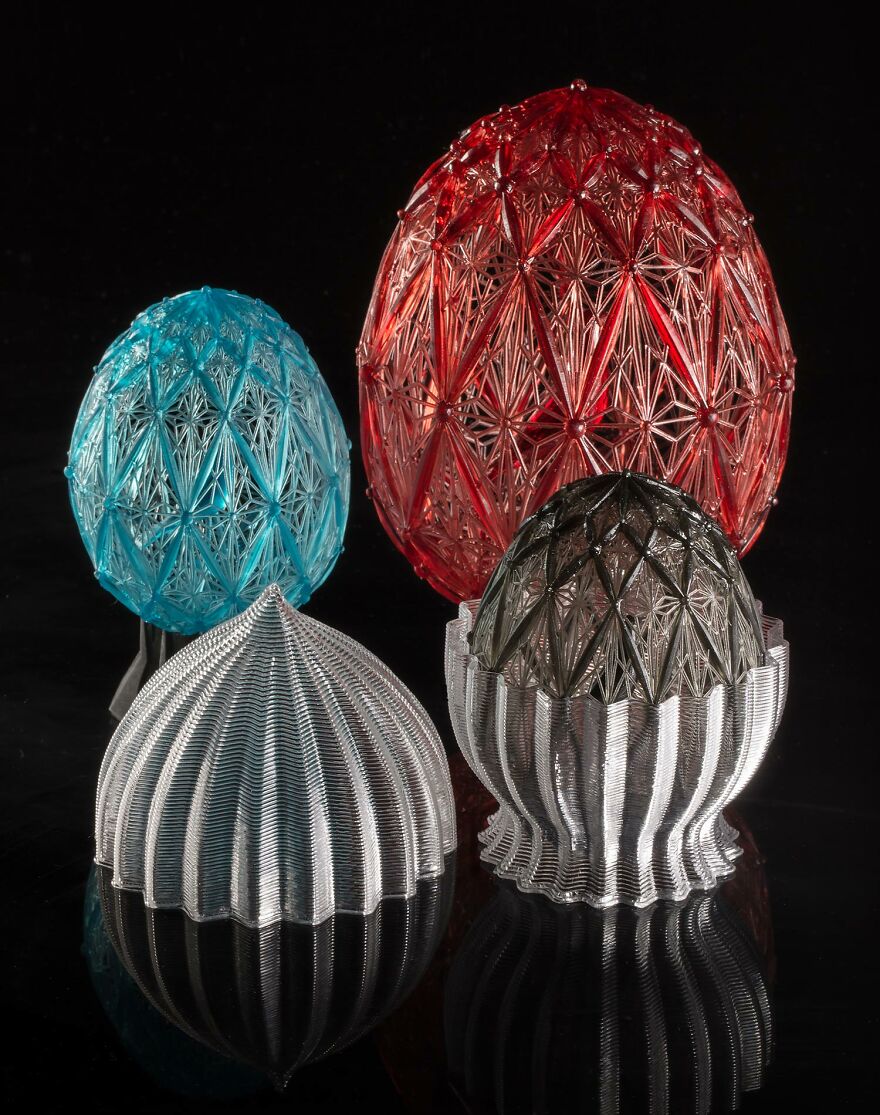 Easter Egg "Canarino" With Shell/Pod