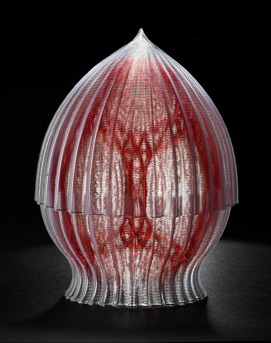 Easter Egg "Cardellino" With Shell/Pod With Backlight