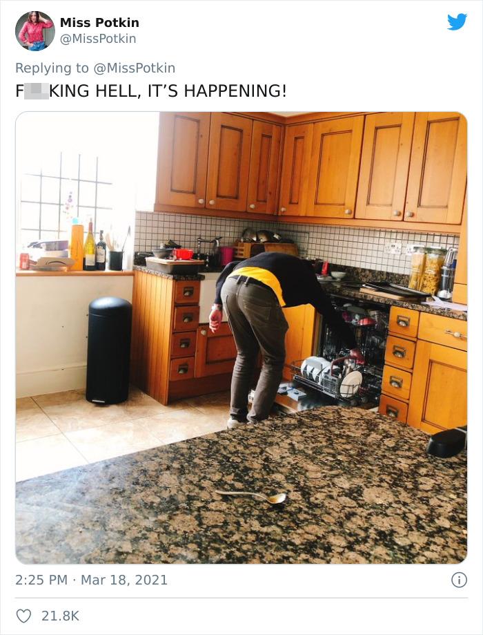 Woman Stops Doing Chores, Sees How Long Her Family Will Last Until They Do It Themselves Woman Stops Doing Chores, Sees How Long Her Family Will Last Until They Do It Themselves