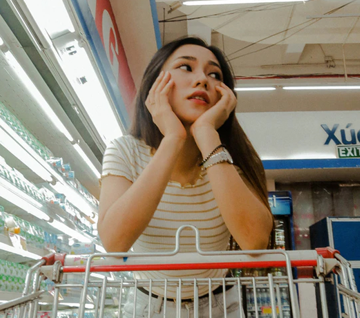 50 Things That Are Actually Scams Yet We Don't Notice Them Because They're So Normalized