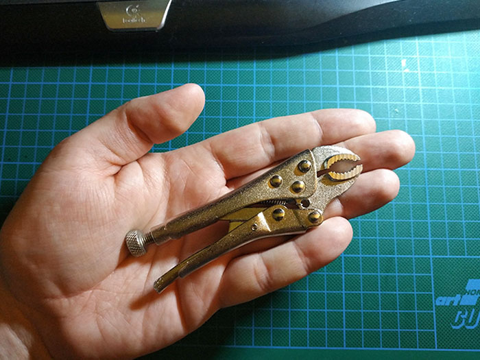 Always Double-Check The Dimensions When You Order Something Online