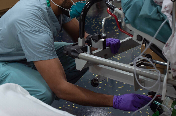 45 People Share How They Witnessed Someone Being Completely Clueless At Something So Simple