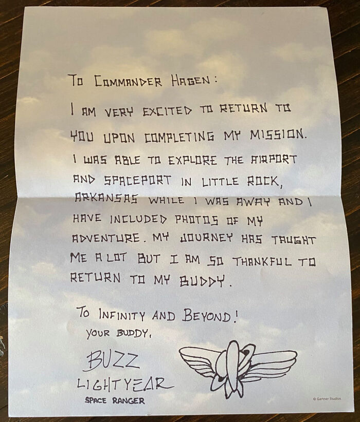 Airline Returns Lost Buzz Lightyear To Its 2-Year-Old Owner With Heartwarming Proof Of His Travels Airline Returns Lost Buzz Lightyear To Its 2-Year-Old Owner With Heartwarming Proof Of His Travels