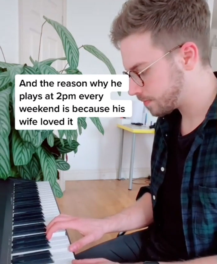 Man Goes Viral With 1.7M Views After Filming Himself Playing Piano Duets With A Mystery Neighbor On The Other Side Of The Wall Man Goes Viral With 1.7M Views After Filming Himself Playing Piano Duets With A Mystery Neighbor On The Other Side Of The Wall