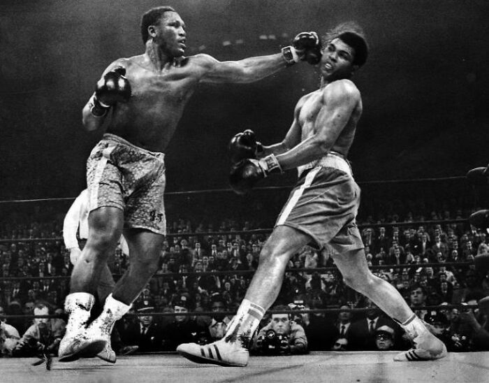 Til Frank Sinatra Was Hired By Life Magazine As A Ringside Photographer For The Muhammad Ali & Joe Frazier Heavyweight Boxing Match, "The Fight Of The Century", That Took Place 50 Years A Go Today, March 8, 1971. One Of His Photos Was Good Enough To Be The Cover Of The Magazine.