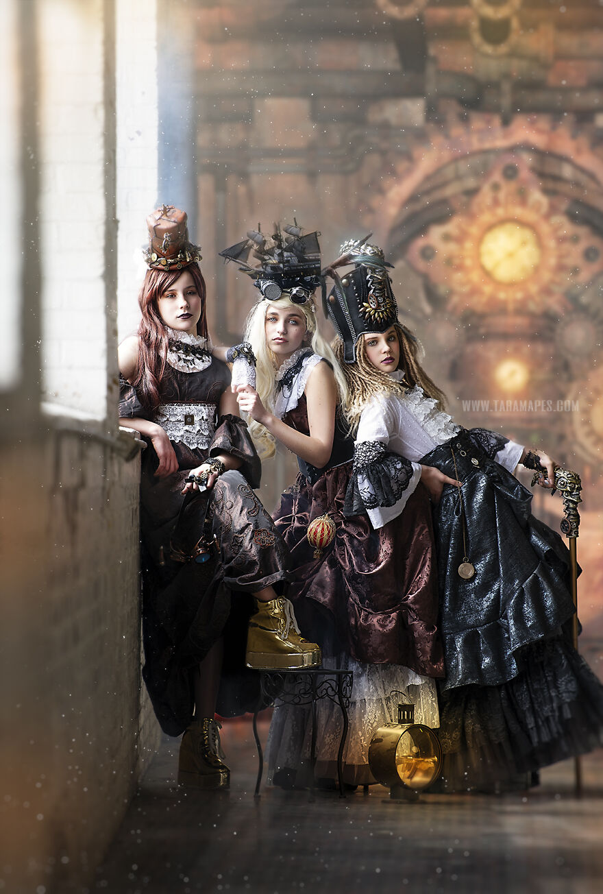 I Found An Old Warehouse In Cincinnati To Create Steampunk Pics (19 Pics)